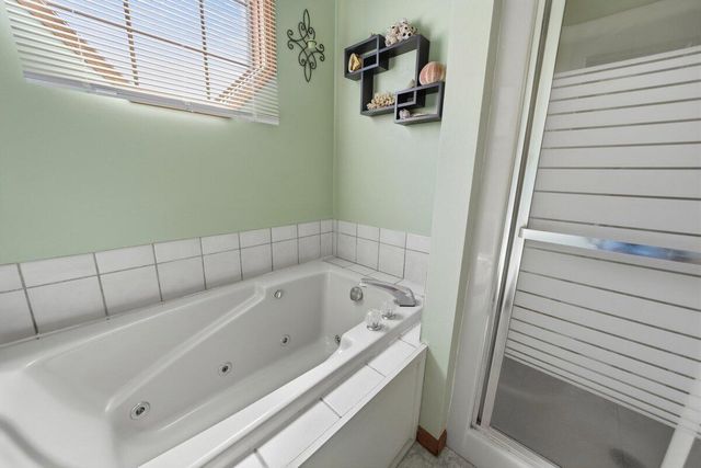 105 Andover Drive, Valparaiso, IN 46383
