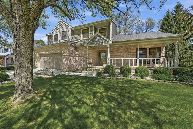 105 Andover Drive, Valparaiso, IN 46383