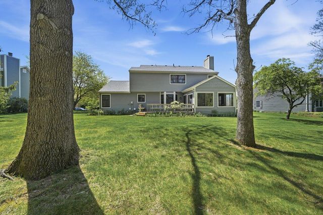 105 Andover Drive, Valparaiso, IN 46383