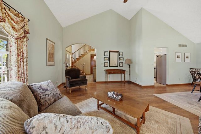 105 Andover Drive, Valparaiso, IN 46383