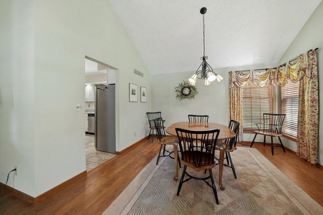 105 Andover Drive, Valparaiso, IN 46383