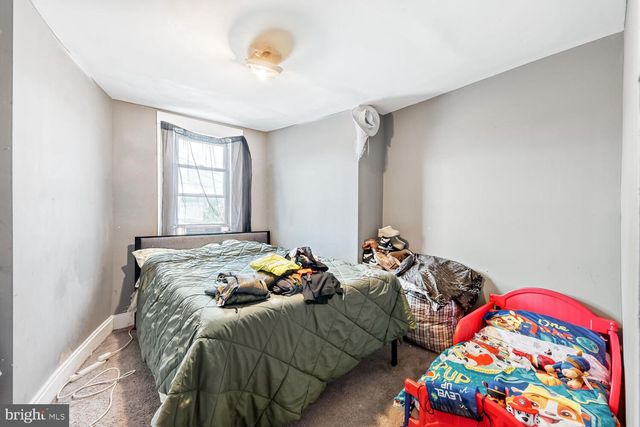 817 N CURLEY ST, Baltimore, MD 21205