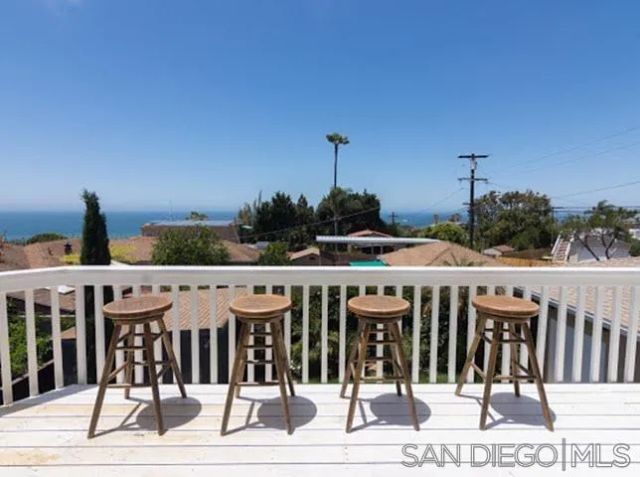 1566 Santa Barbara, San Diego, CA 92107