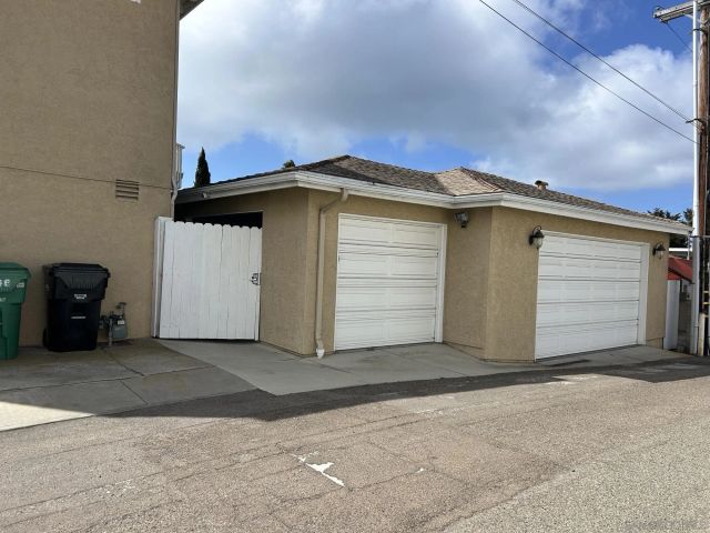 1566 Santa Barbara, San Diego, CA 92107