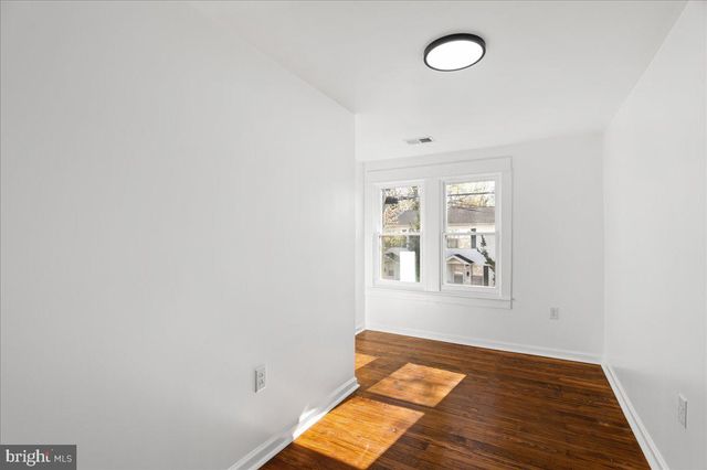 1025 S LOUDOUN ST, Winchester, VA 22601