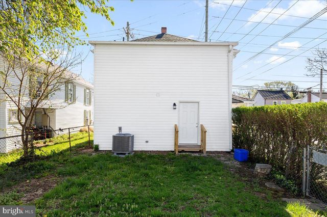 1025 S LOUDOUN ST, Winchester, VA 22601