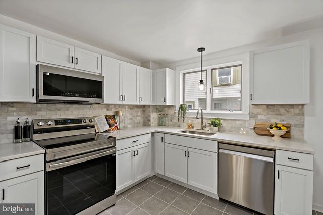 1025 S LOUDOUN ST, Winchester, VA 22601