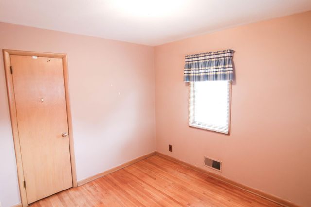 2313 55th Avenue N, Brooklyn Center, MN 55430