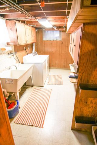 2313 55th Avenue N, Brooklyn Center, MN 55430
