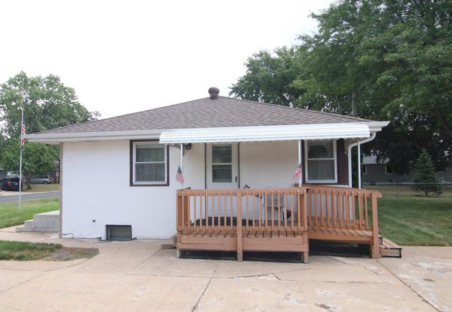 2313 55th Avenue N, Brooklyn Center, MN 55430
