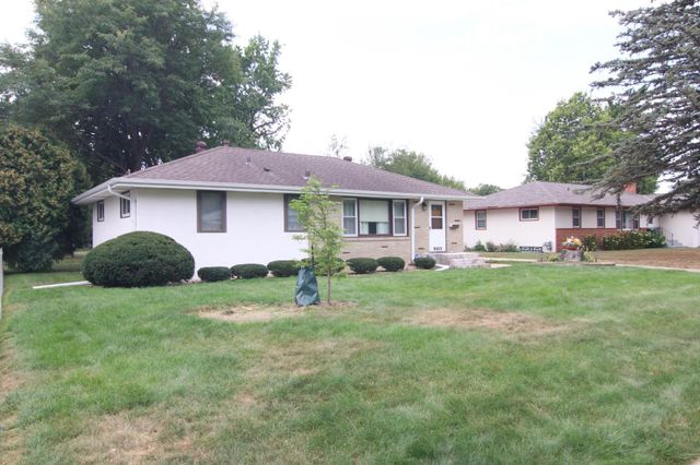 2313 55th Avenue N, Brooklyn Center, MN 55430