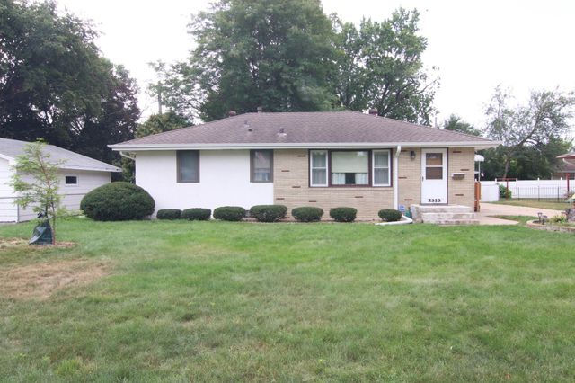 2313 55th Avenue N, Brooklyn Center, MN 55430