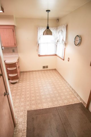 2313 55th Avenue N, Brooklyn Center, MN 55430