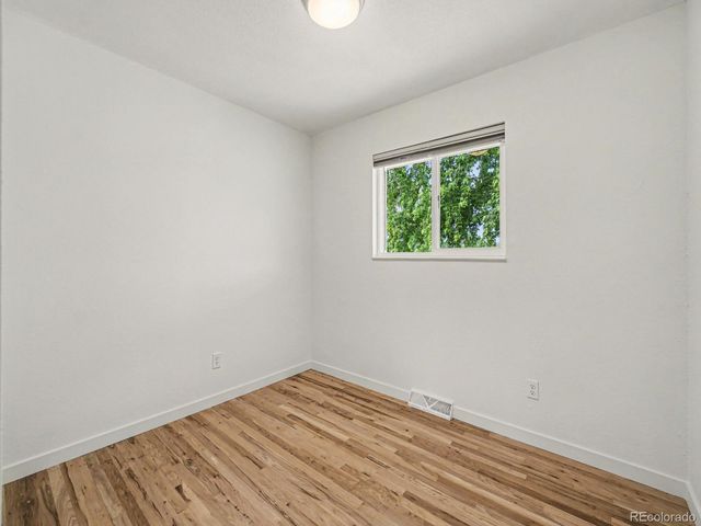930 Hemlock Way, Broomfield, CO 80020