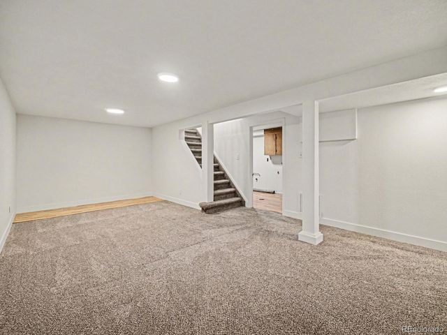 930 Hemlock Way, Broomfield, CO 80020