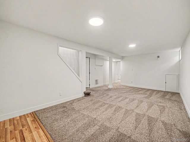 930 Hemlock Way, Broomfield, CO 80020