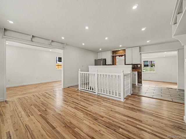 930 Hemlock Way, Broomfield, CO 80020