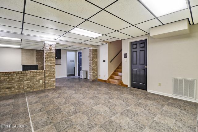 815 York Rd, Crossville, TN 38555