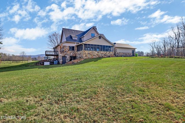 815 York Rd, Crossville, TN 38555