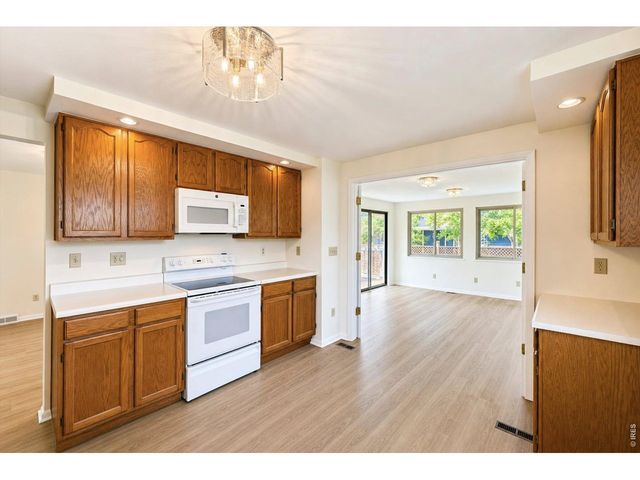 1345 Miramonte Ct, Broomfield, CO 80020
