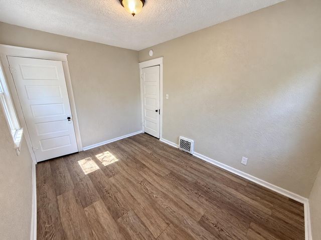 616 Lay Boulevard, Kalamazoo, MI 49001