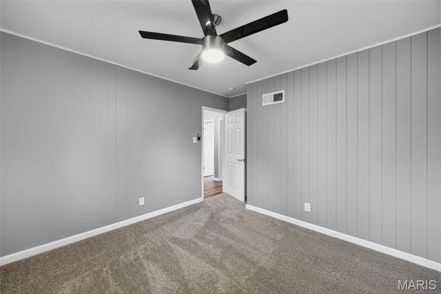 8605 Mayflower Court, University City, MO 63132