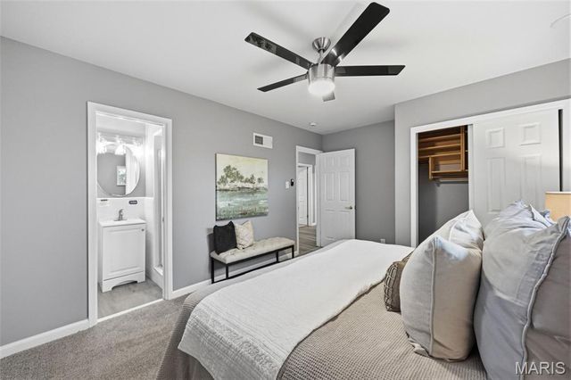 8605 Mayflower Court, University City, MO 63132