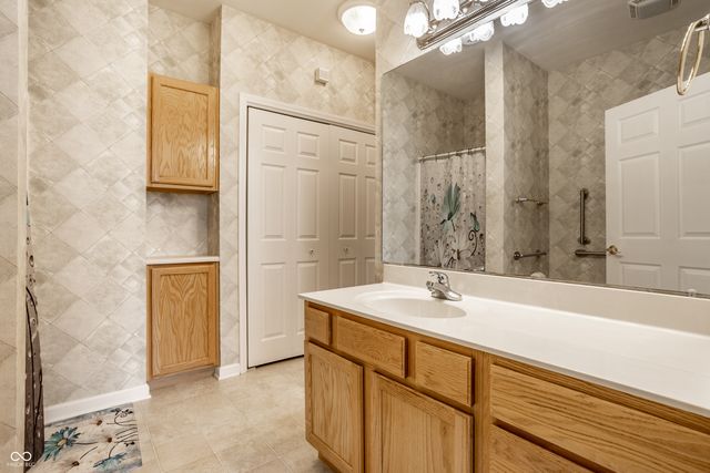 995 Kirkpatrick Place H, Greenfield, IN 46140