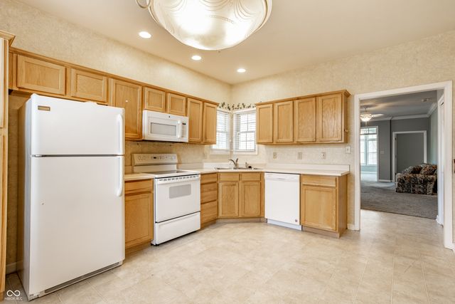 995 Kirkpatrick Place H, Greenfield, IN 46140