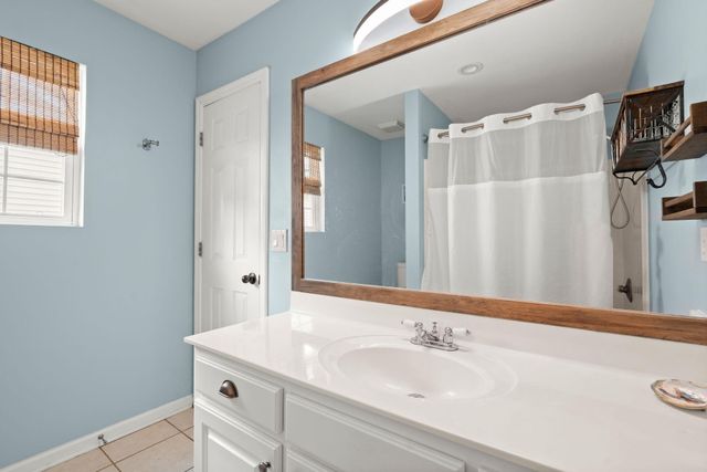 6692 Bent Creek, North Charleston, SC 29420