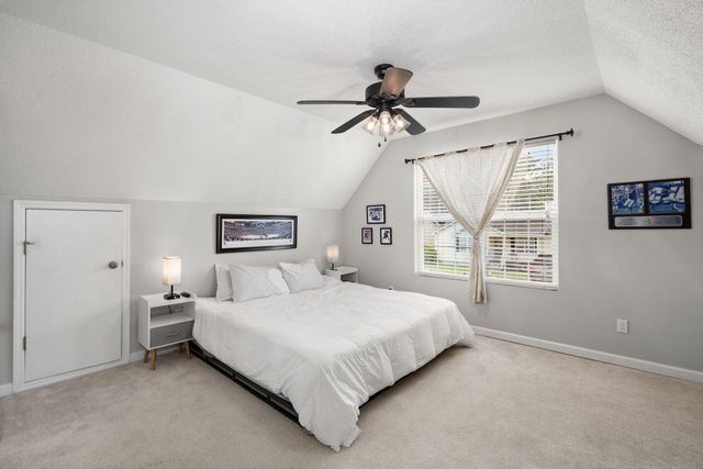 6692 Bent Creek, North Charleston, SC 29420