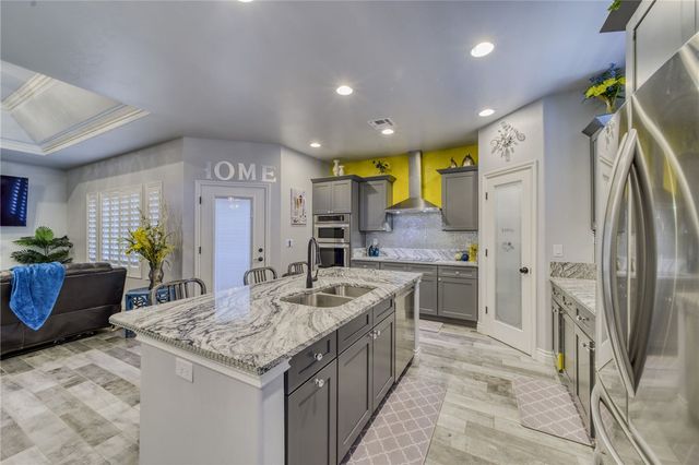 2115 John Wayne Drive, Kingman, AZ 86409