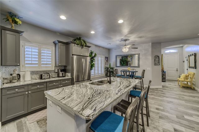 2115 John Wayne Drive, Kingman, AZ 86409