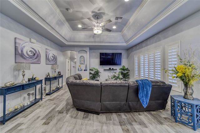 2115 John Wayne Drive, Kingman, AZ 86409