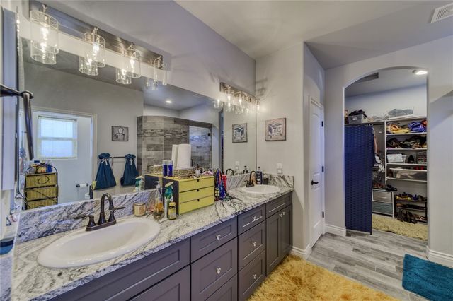 2115 John Wayne Drive, Kingman, AZ 86409