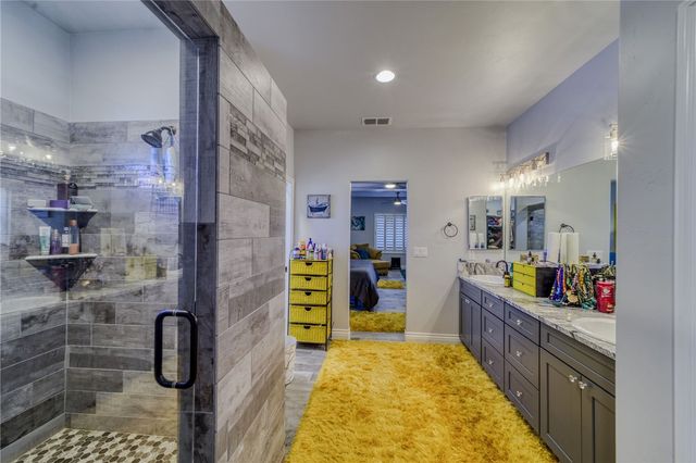 2115 John Wayne Drive, Kingman, AZ 86409