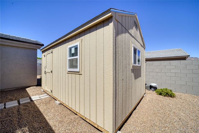 2115 John Wayne Drive, Kingman, AZ 86409