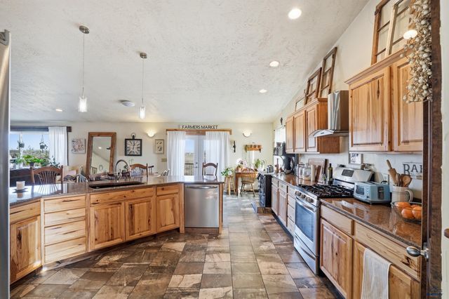 13846 TRIPLE T TR, Vale, SD 57788