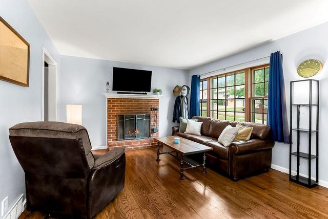 8513 Arlington Avenue, Raytown, MO 64133