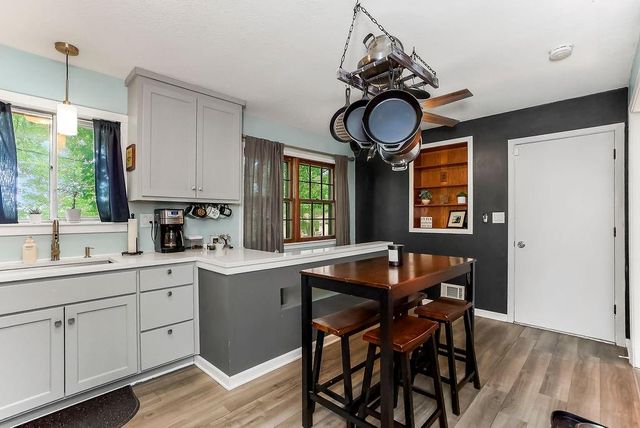8513 Arlington Avenue, Raytown, MO 64133