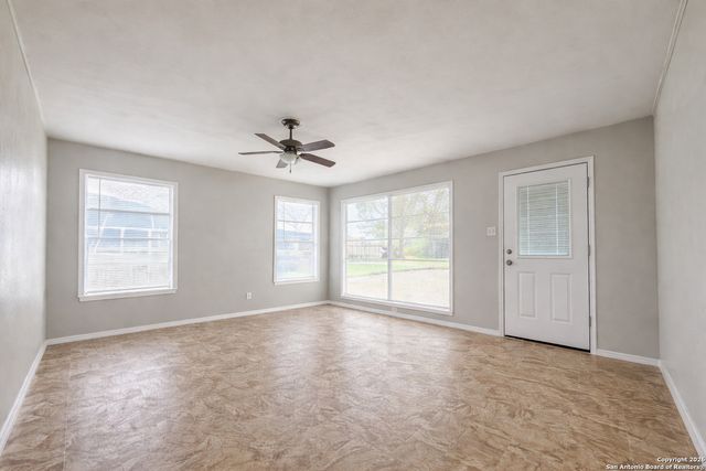 7318 Palm Park, San Antonio, TX 78223