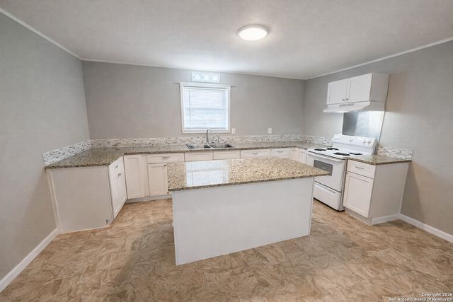 7318 Palm Park, San Antonio, TX 78223