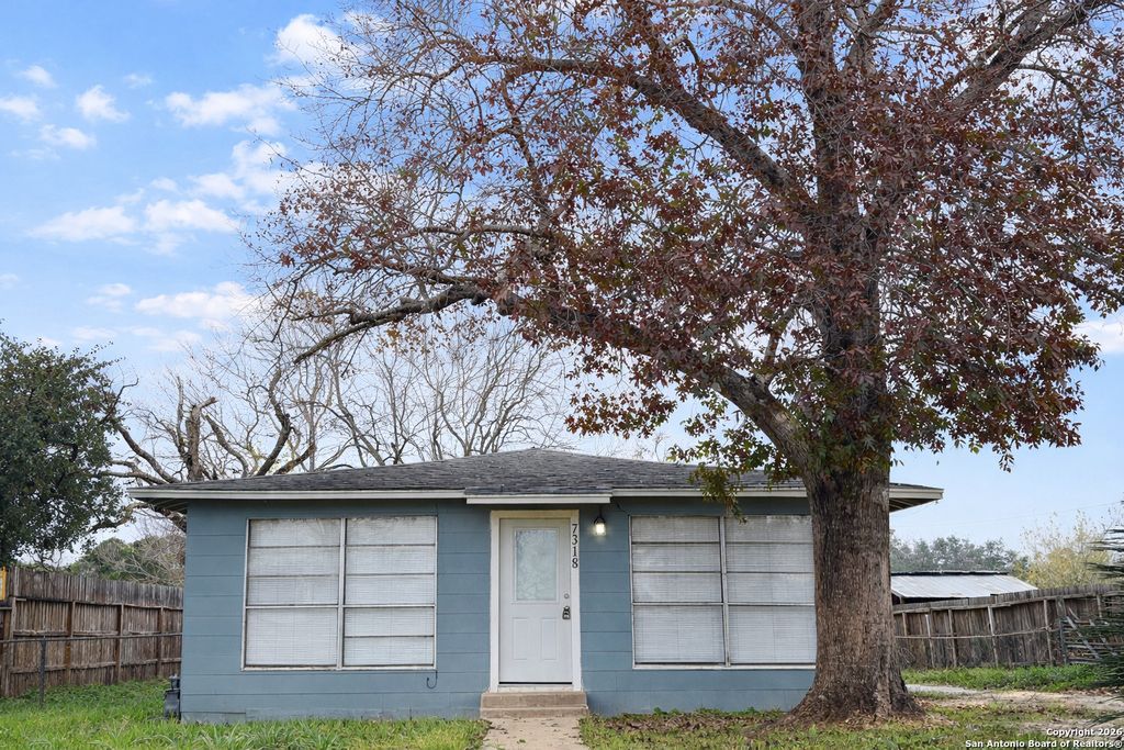 7318 Palm Park, San Antonio, TX 78223