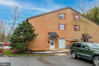 96 PARK VALLEI LN #96, Brookhaven, PA 19015
