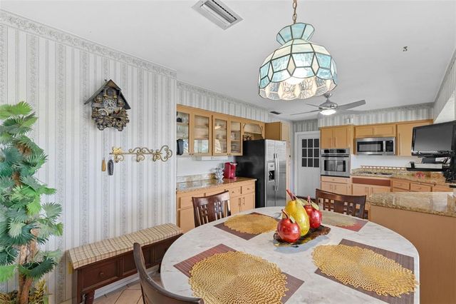 6801 PINELLAS POINT DRIVE S, St Petersburg, FL 33712