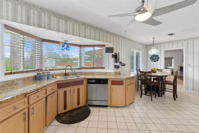 6801 PINELLAS POINT DRIVE S, St Petersburg, FL 33712