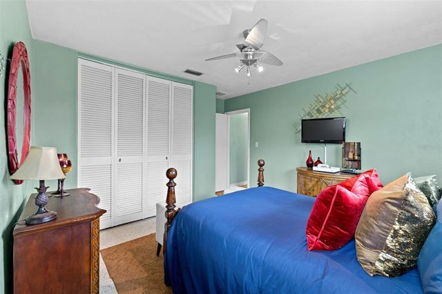 6801 PINELLAS POINT DRIVE S, St Petersburg, FL 33712