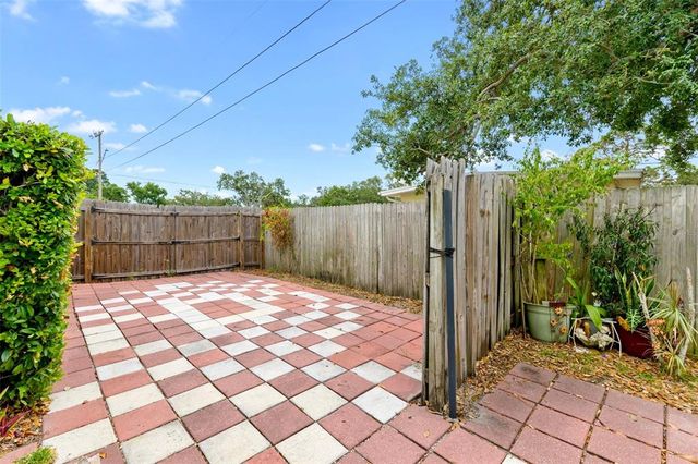 6801 PINELLAS POINT DRIVE S, St Petersburg, FL 33712