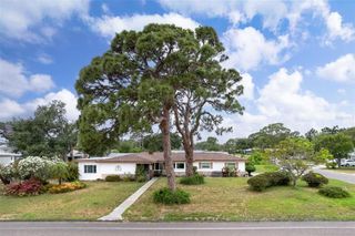 6801 PINELLAS POINT DRIVE S, St Petersburg, FL 33712