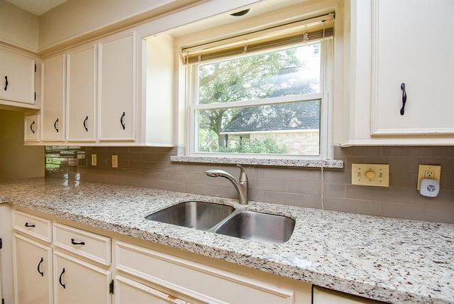 3126 Millbrook Lane, Missouri City, TX 77459